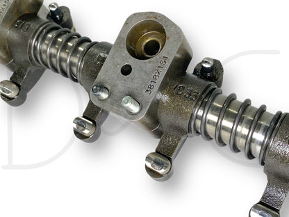 Cat 3034 Perkins 4 Cyl Diesel Rocker Arm Assembly Caterpillar 152-6572
