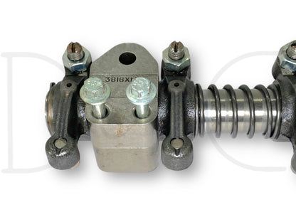 Cat 3034 Perkins 4 Cyl Diesel Rocker Arm Assembly Caterpillar 152-6572