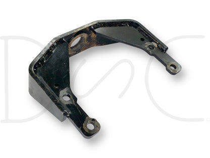 Cat 142-8853 Engine Support Mount Bracket Caterpillar 3034 Skid Steer Loader