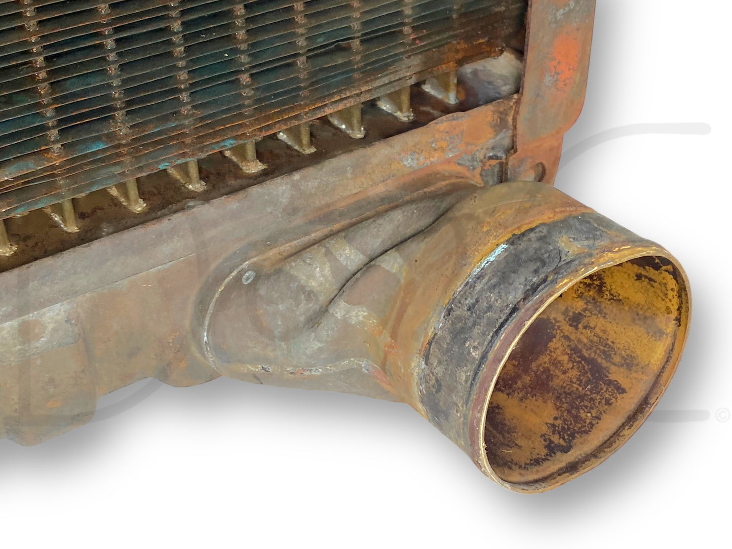 1976 International IH 1086 Tractor Original Radiator 121725C1 *Blem*