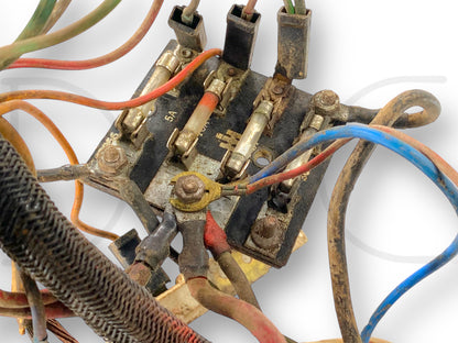 1976 International IH 1086 Tractor Wiring Harness And Fuse Block 120166C2 *Blem*