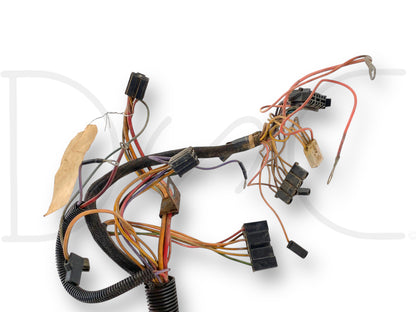 1976 International IH 1086 Tractor Wiring Harness And Fuse Block 120166C2 *Blem*