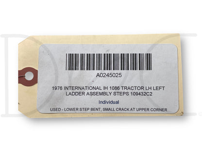 1976 International IH 1086 Tractor LH Left Ladder Assembly Steps 109432C2