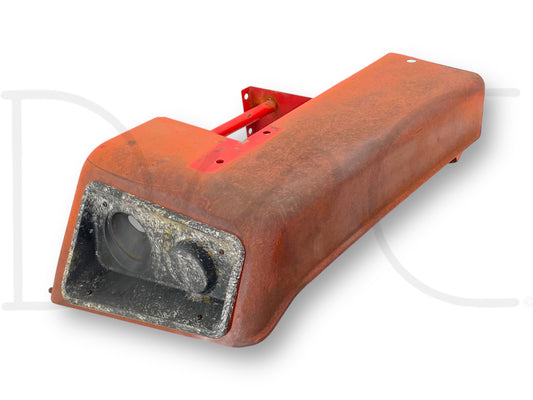 1976 International IH 1086 Tractor RH Right Rear Fender Assembly 109492C3