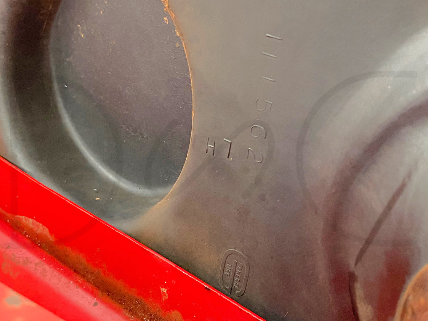 1976 International IH 1086 Tractor LH Left Rear Fender Assembly 109491C3