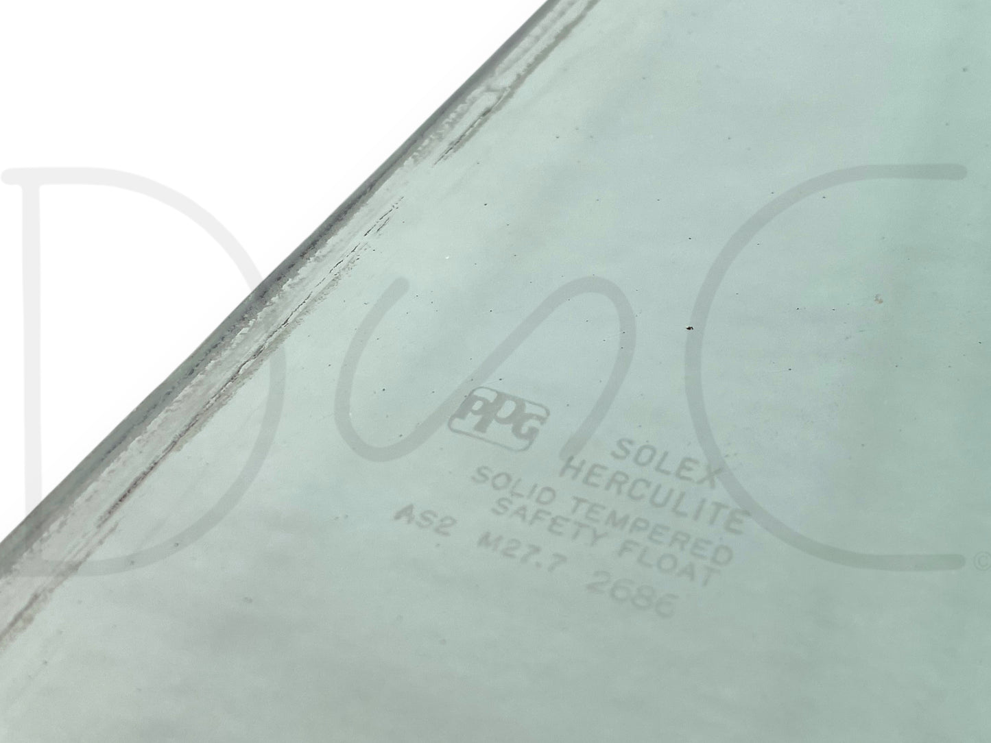 1976 International IH 1086 Tractor LH Left Lower Windshield Glass 109131C2