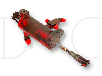 1976 International IH 1086 Tractor Clutch Booster Cylinder Assembly 113965C93