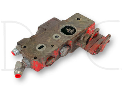 1976 International IH 1086 Tractor Priority Unloading Valve Assembly 108517C91