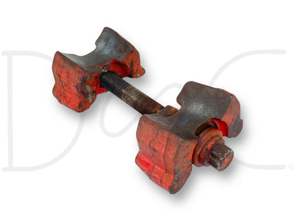 International IH 1086 1486 Tractor Rear Wheel Wedge Clamp 3.5" 529488R2 529178R2