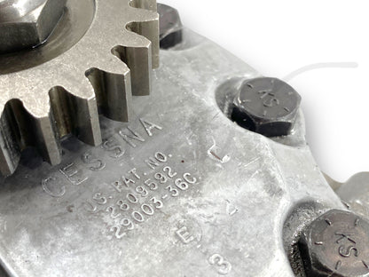 1976 International IH 1086 Tractor Rear Hitch Hydraulic Pump Cessna 29003-36C