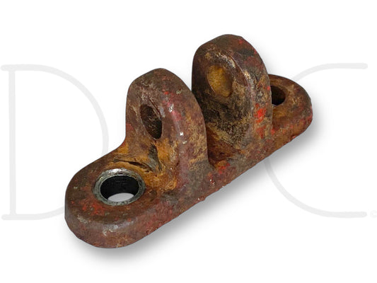 1976 International IH 1086 Tractor Park Lock Operating Lever Bracket 384259R1