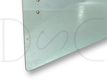 1976 International IH 1086 1486 Tractor Cab Rear Back Window Glass 109318C2