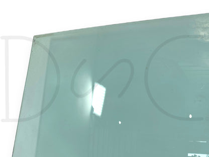 1976 International IH 1086 Tractor Front Uppper Windshield Window Glass 109133C3