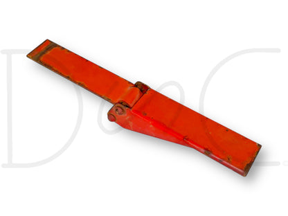 1976 International IH 1086 Tractor Air Cleaner Filter Latch 67980C2