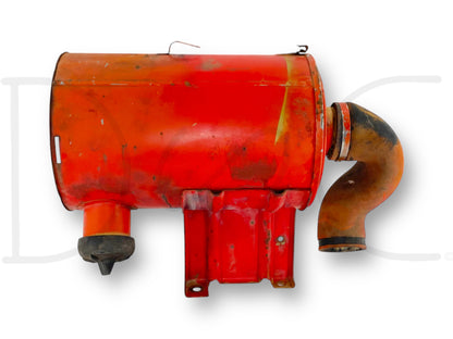 1976 International IH 1086 Tractor Air Cleaner Housing Assembly 535003R92