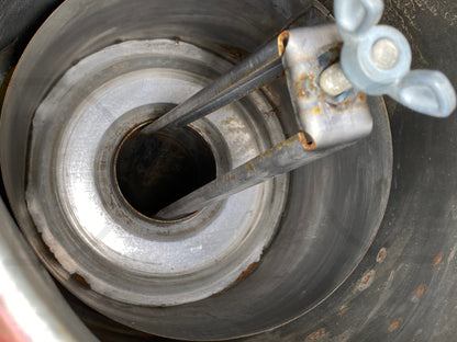 1976 International IH 1086 Tractor Air Cleaner Housing Assembly 535003R92