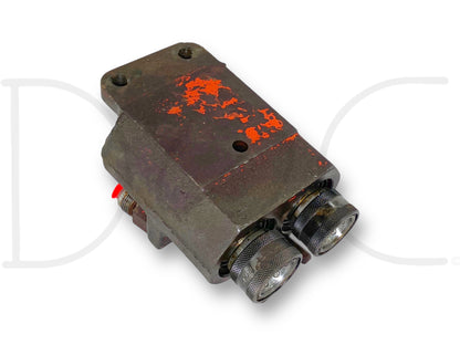 International IH 1086 Tractor Hydraulic Auxiliary Remote Coupler 544788R1