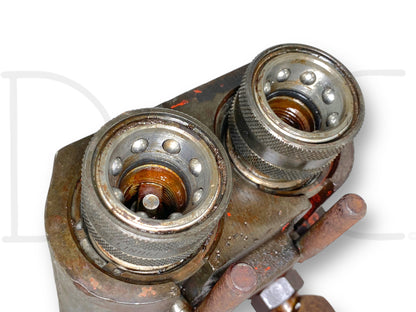 International IH 1086 Tractor Hydraulic Auxiliary Remote Coupler 544788R1