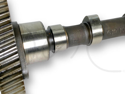 International IH 1086 Dt414 Dt-414 Camshaft W/ Gear 675600C1 Cam 675504C1