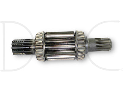 1976 International IH 1086 Tractor Bull Pinion & Brake Shaft 104657C1