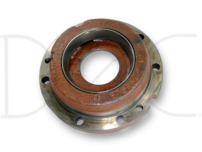 1976 International IH 1086 Tractor LH Differential Bearing Retainer 67595C2