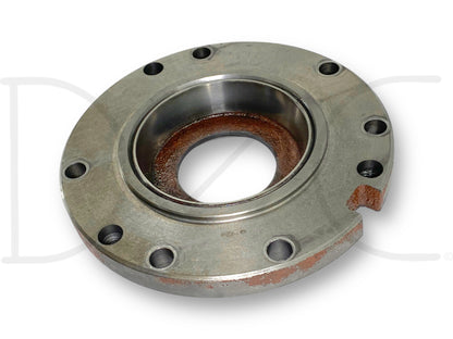 1976 International IH 1086 Tractor RH Differential Bearing Retainer 68683C1