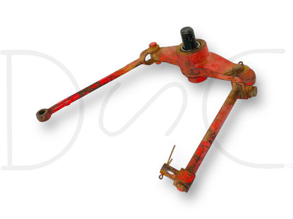1976 International IH 1086 Tractor Clutch Operating Lever Linkage 104047C1