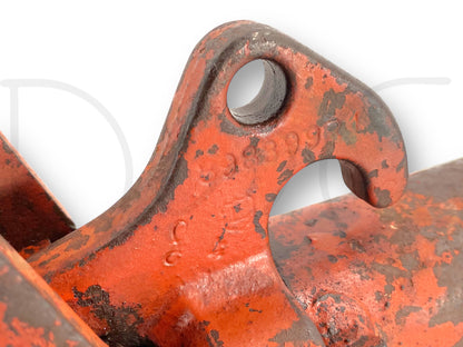 International IH 1086 Tractor 3Pt Hitch RH Lower Link Assembly CAT 3 109065C91