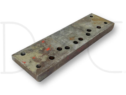 1976 International IH 1086 Tractor Drawbar Support Hitch Plate 70474C1