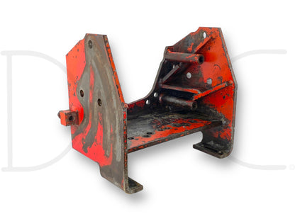 International IH 1086 Tractor Limiter & Drawbar Support Hitch Bracket 70464C1