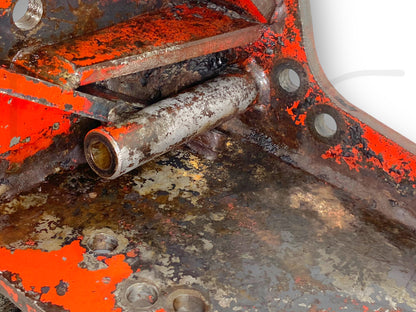 International IH 1086 Tractor Limiter & Drawbar Support Hitch Bracket 70464C1