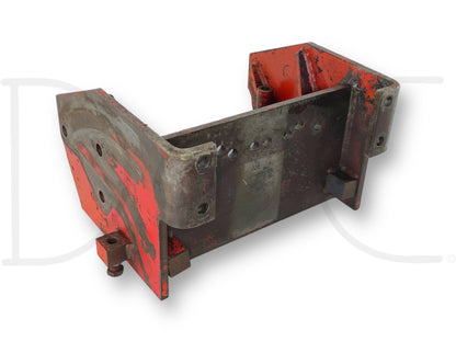 International IH 1086 Tractor Limiter & Drawbar Support Hitch Bracket 70464C1