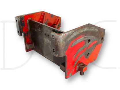 International IH 1086 Tractor Limiter & Drawbar Support Hitch Bracket 70464C1