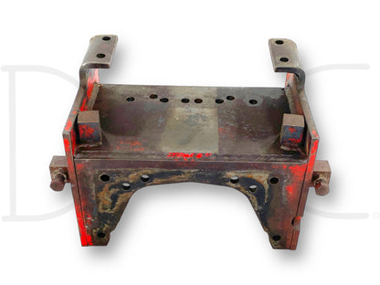 International IH 1086 Tractor Limiter & Drawbar Support Hitch Bracket 70464C1