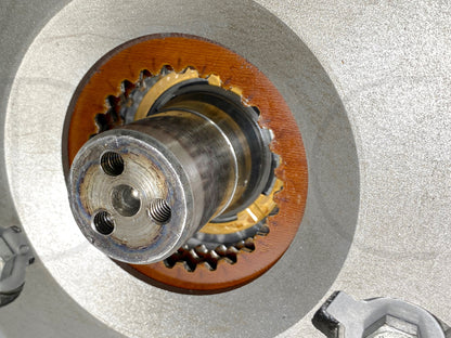 International IH 1086 Tractor Torque Amplifier Clutch Carrier & Shaft Assembly