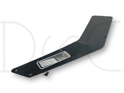 International IH 1086 Tractor Left Inner Door Panel W/ Handle 111326C1 111394C1