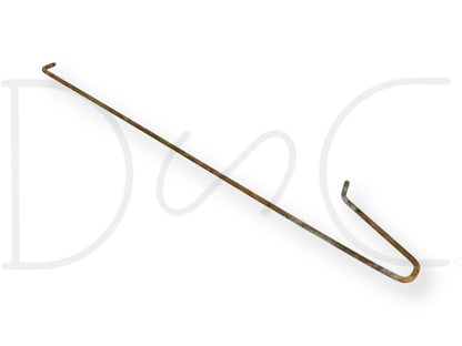 International IH 1086 Tractor RH Right Door Latch Control Rod Linkage 117954C1