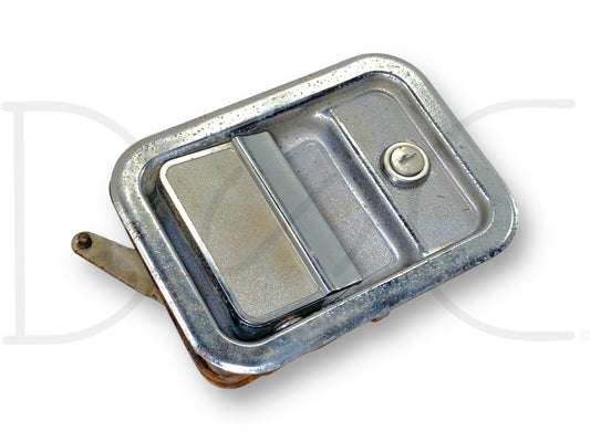 1976 International IH 1086 Tractor LH Left Outer Door Handle 111465C1