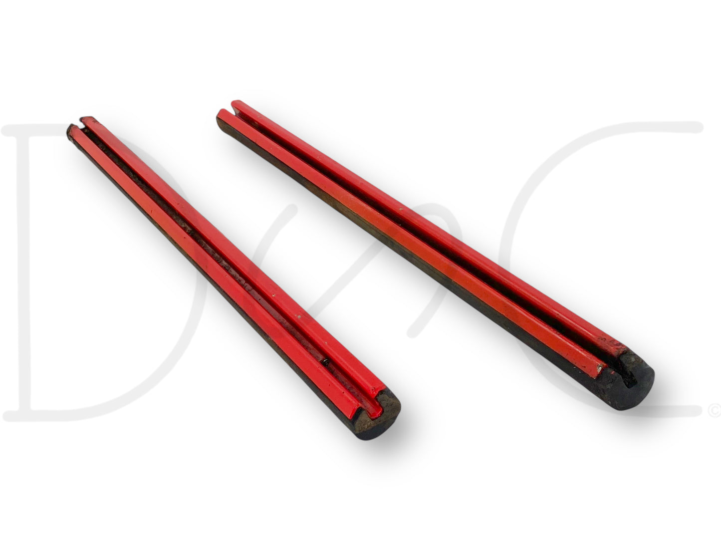 International IH 1086 Tractor Firewall To Cab Seal Channel Set 104752C1 104754C1