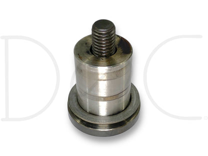 International IH 1086 Dt414 Engine Timing Idler Gear Stub Shaft & Bolt 675765C1