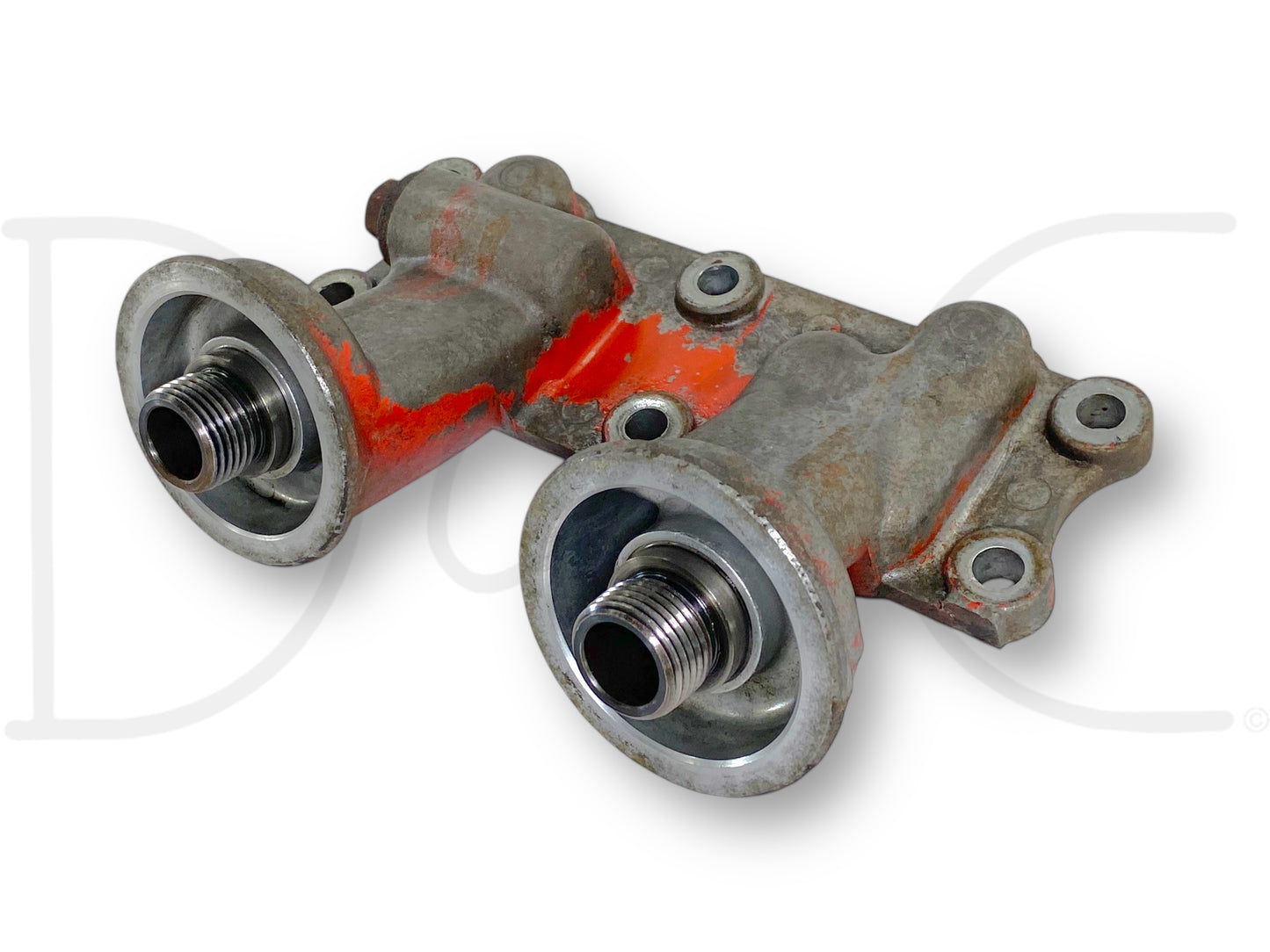 1976 International IH 1086 Tractor Diesel Engine Oil Filter Base 675358C1