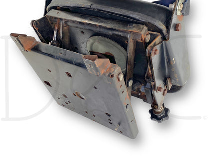 International IH 1086 Tractor Vertical Acting Suspension Seat Assembly 118580C91