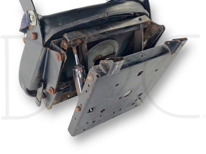 International IH 1086 Tractor Vertical Acting Suspension Seat Assembly 118580C91