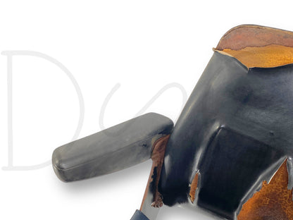 International IH 1086 Tractor Vertical Acting Suspension Seat Assembly 118580C91