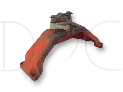 International IH 1086 Tractor Stay Rod Ball Socket Support 531256R2 533808R1