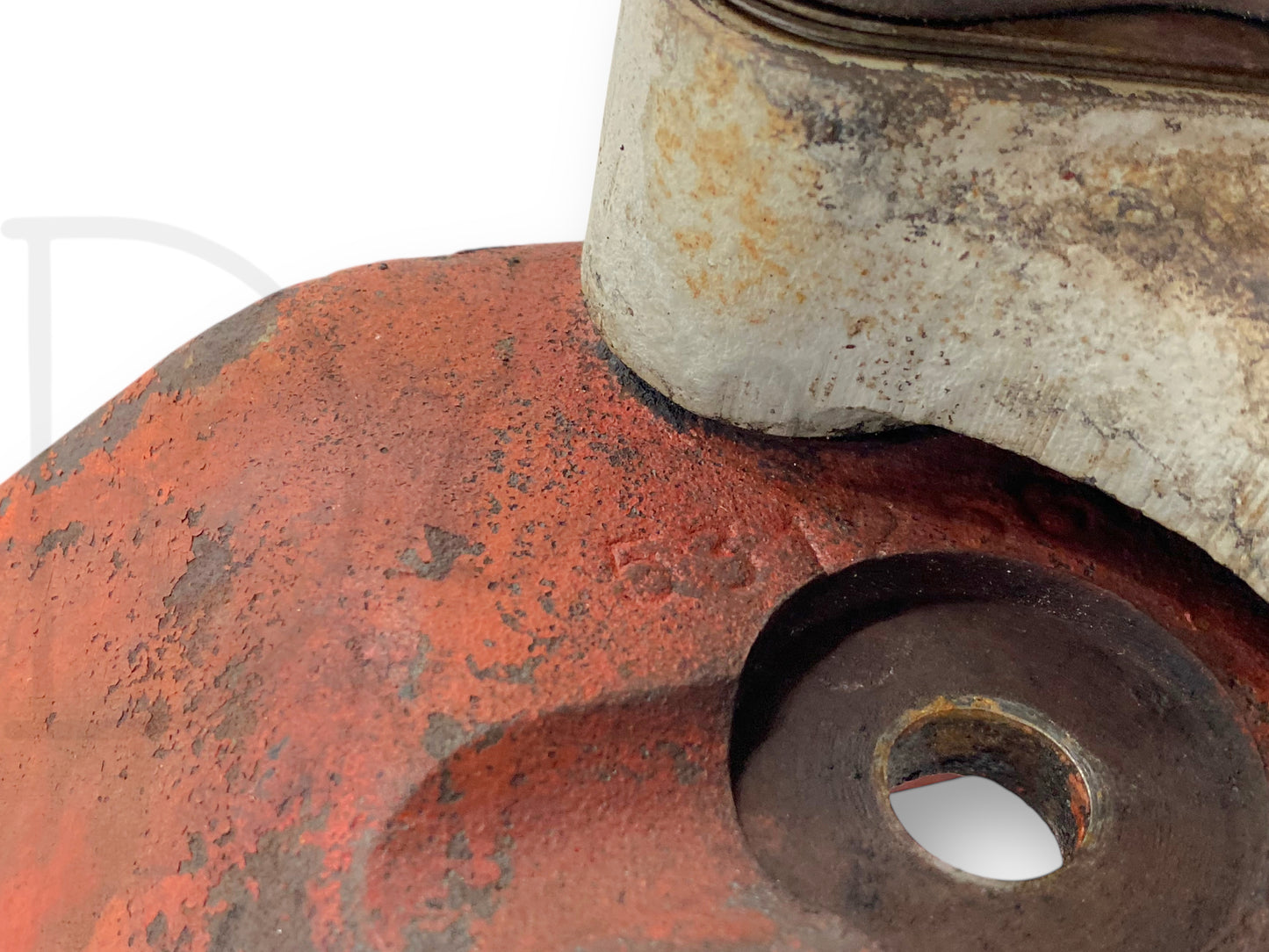 International IH 1086 Tractor Stay Rod Ball Socket Support 531256R2 533808R1