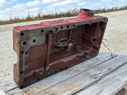 1976 International IH 1086 Tractor Rear Frame Top Rockshaft Cover 1259630C91