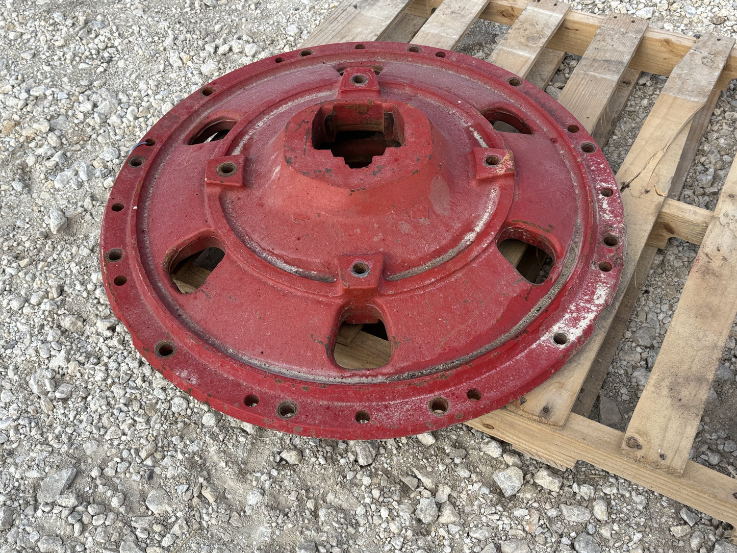 1976 International IH 1086 Tractor 34" Rear Wheel For 3.5" Axle 529180R1
