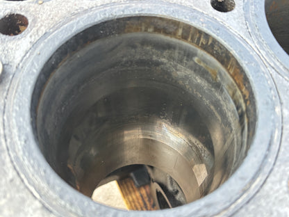 1976 International IH 1086 Tractor Dt414 Engine Block 675500C3