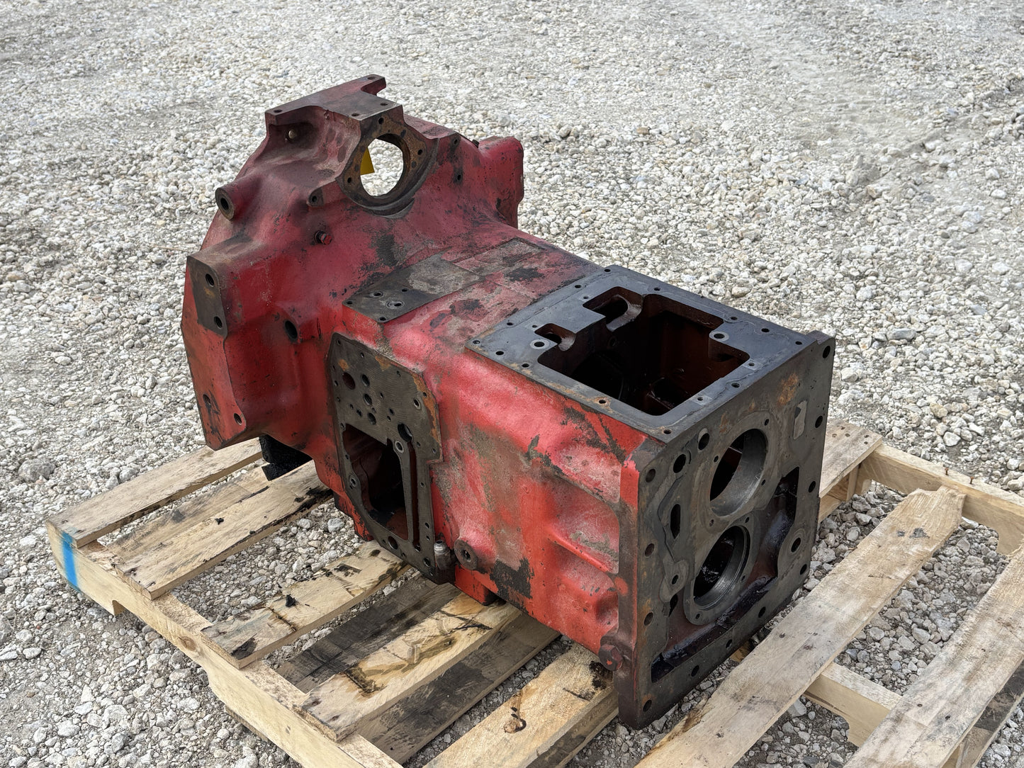 1976 International IH 1086 Tractor Clutch Housing 139156C93 71831C91